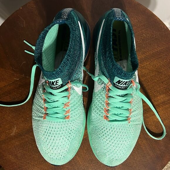 🔥 Nike Zoom All Out Flyknit ‘Green Glow’ 845361-300 Women’s Size 9.5 - PERFECT - Picture 4 of 12